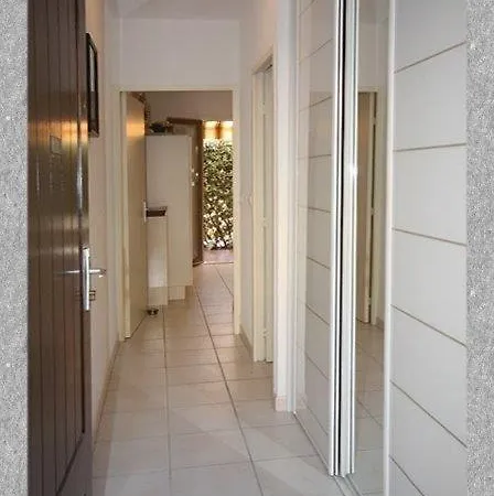 Apartment St Clair 300 M De La Parking Le Lavandou