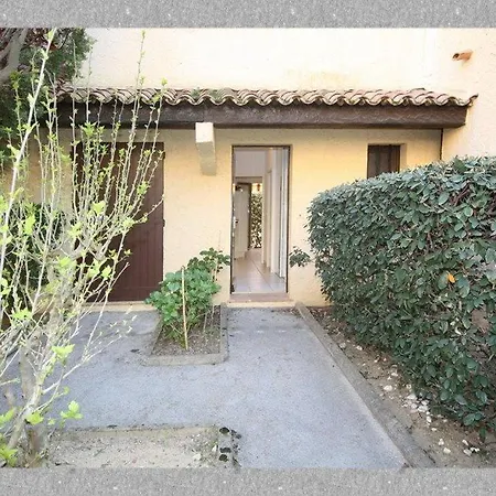 St Clair 300 M De La Parking Daire